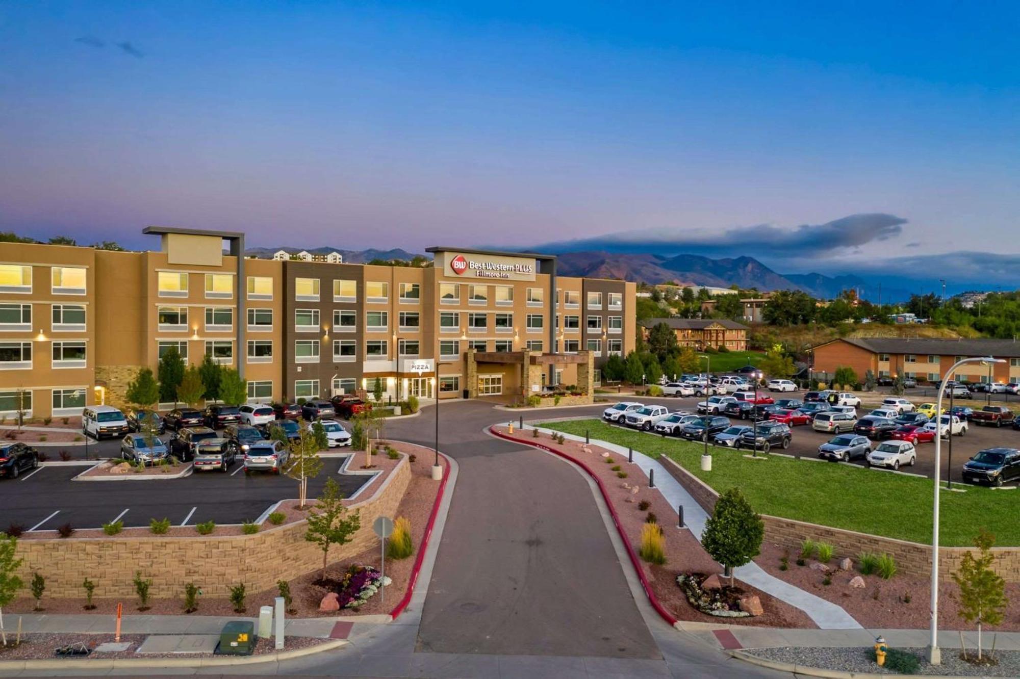 Best Western Plus Executive Residency Fillmore Inn Colorado Springs Exterior photo